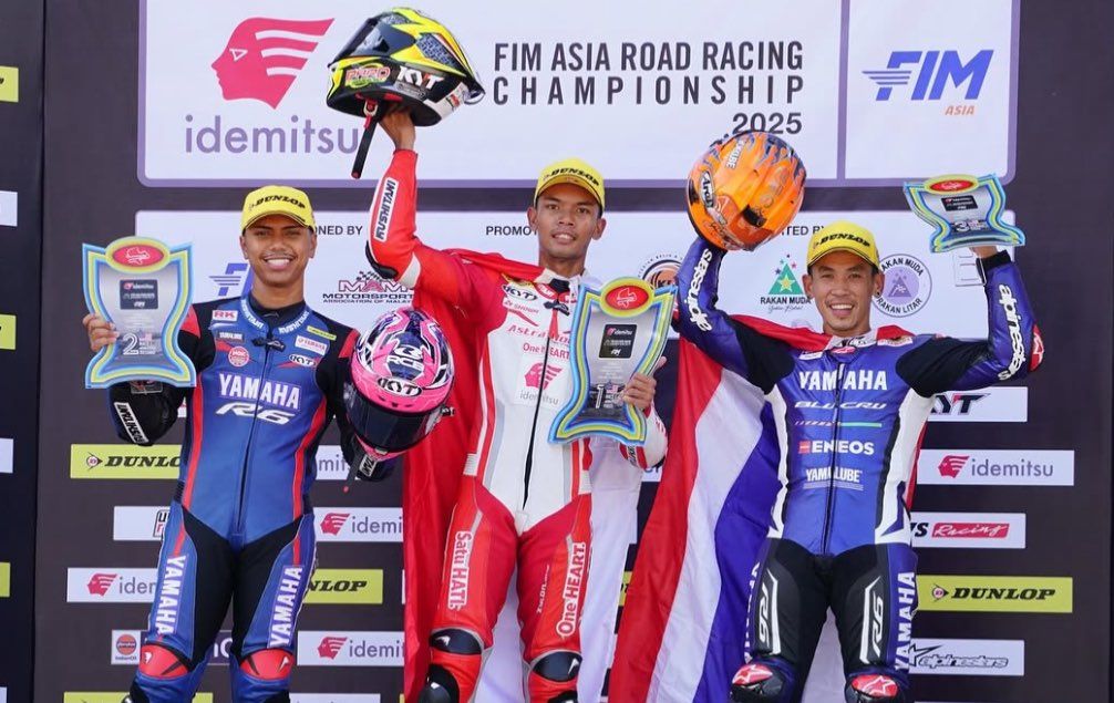 Dua Pembalap Indonesia